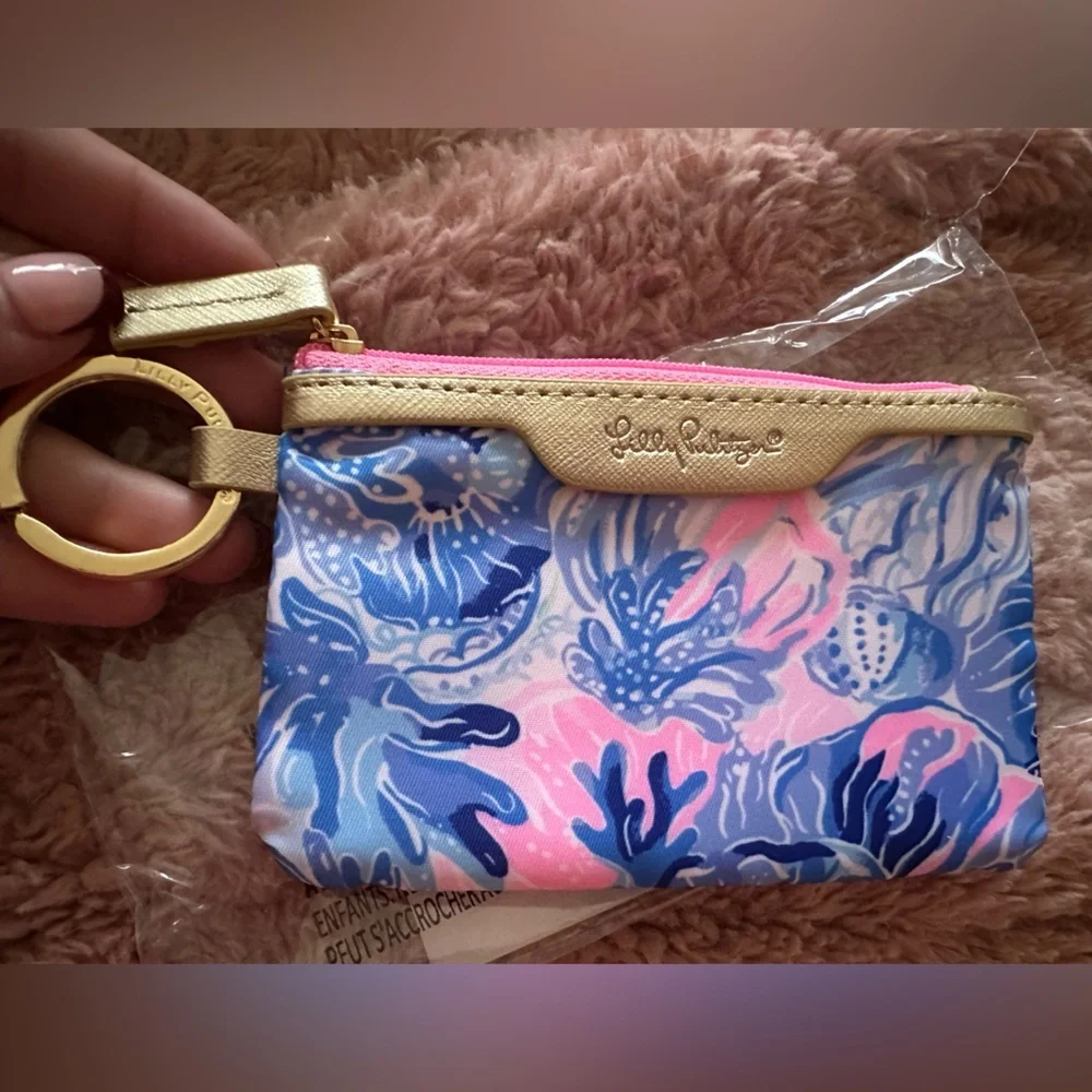 Lilly Pulitzer ocean print Blue and Pink Wristlet with Gold Accents summer beach